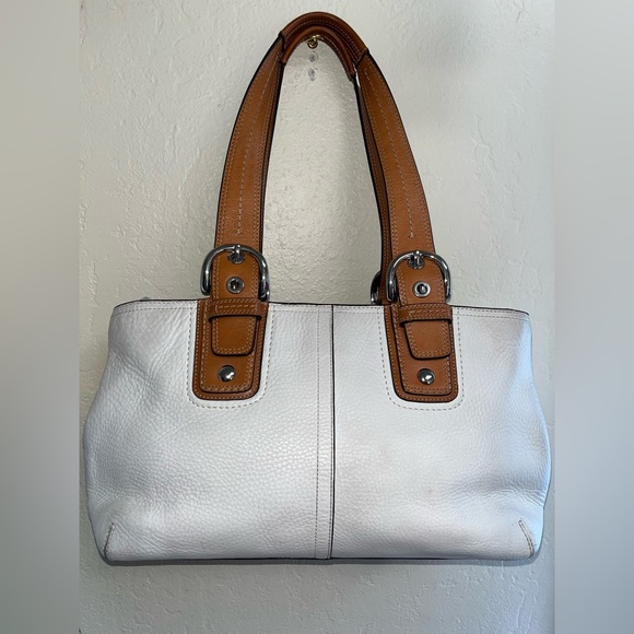 Coach White and Brown Leather Shoulder Bag with Structured Design - Picture 2 of 11